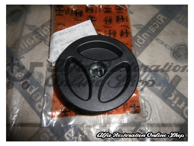 Alfa 33/75/Milano/SZ/RZ Fuel Cap (no key)