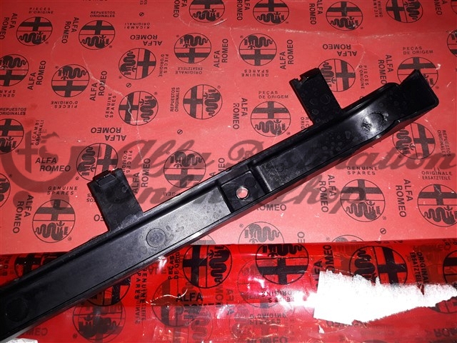 Alfa GTV/Spider (916 Series) Wiring Loom Canal (Engine Radiator Top)