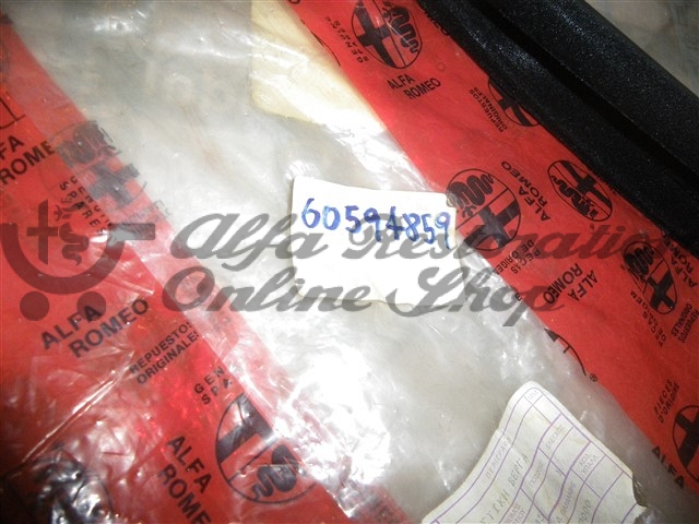 Alfa 155 Rear Right Door Window Slider Velvet