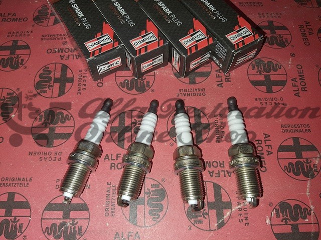 Alfa 155 2.0 Twin Spark 8V Spark Plugs Set (CHAMPION)