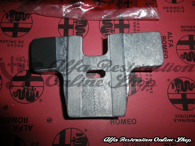 Alfa GTV/Spider 916 Series Left Door Window Regulator Mounting Pad (Rear Side)