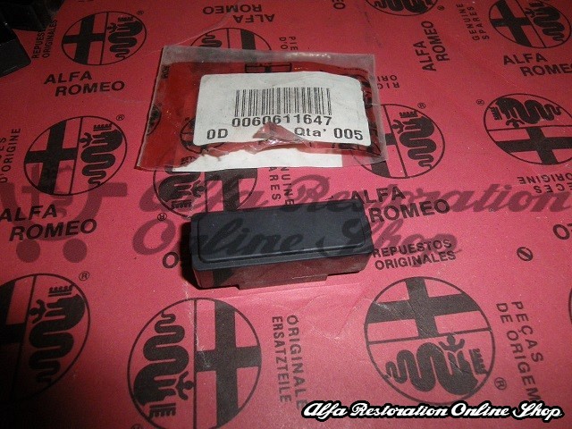 Alfa 145/146/155/164 Rearview Mirror/Front Fog Light Switch Plug