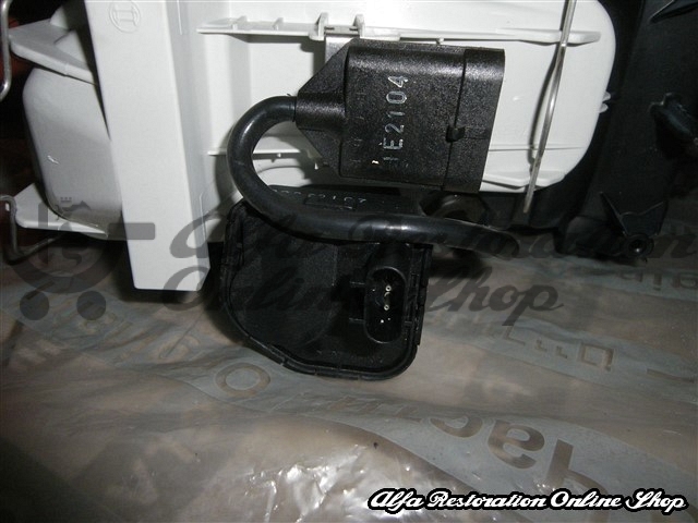 Alfa 155 Projector Headlights Set (Right and Left Side/LHD models/Electrically Adjustable)
