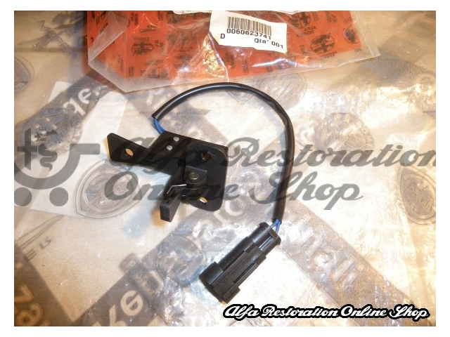 Alfa GTV/Spider 916 Series Hood/Bonnet Switch (Alarm)