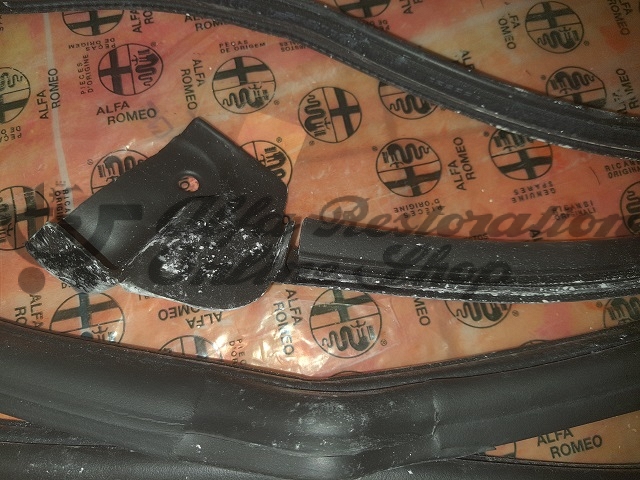 Alfa GTV Right Door Seal