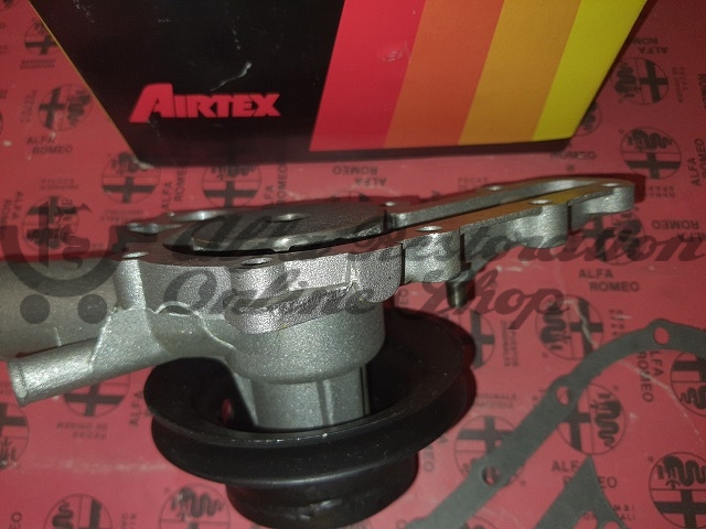 Alfa Romeo Giulia/GT/Spider 105 Series Water Pump (Alternator/2 ports/REV Counter)