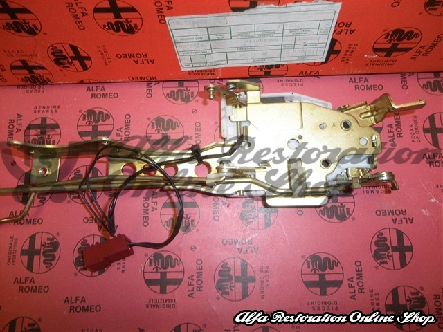 Alfa 75/Milano Front Right Door Locking Mechanism