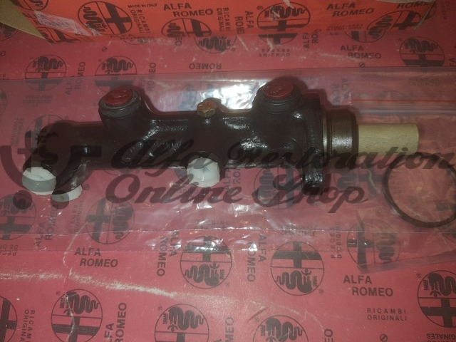 Alfa 33/Alfasud/Sprint ATE Brakes Master Cylinder (ID 19 mm/3 ports with front facing vertical port)