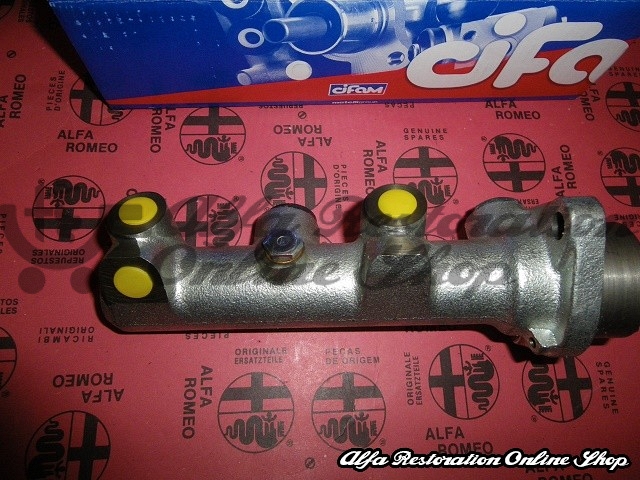 Alfa 33/Alfasud/Sprint CIFAM Brakes Master Cylinder (ID 20.6 mm) (3 ports with Front Facing Vertical Port)