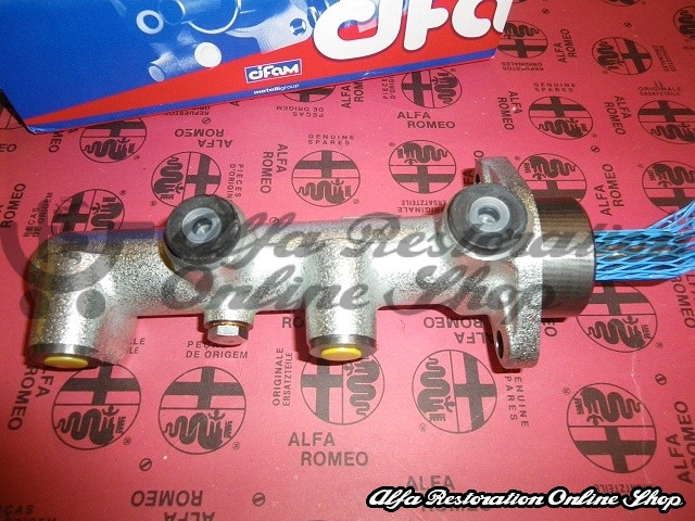 Alfa 33/Alfasud/Sprint CIFAM Brakes Master Cylinder (ID 20.6 mm/3 ports with rear facing vertical port)