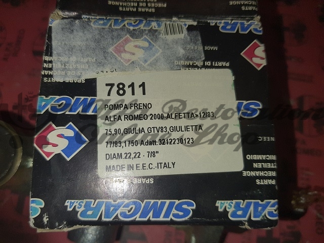 Alfa 75 4 Cylinder Versions Brakes Master Cylinder (ID 22.2 mm/3 ports with front facing vertical port)