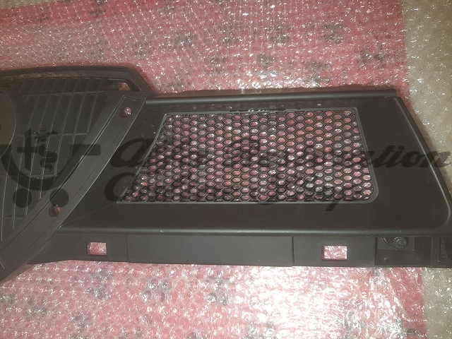Alfa 155 Radiator Grille (Predisposed for Painting)