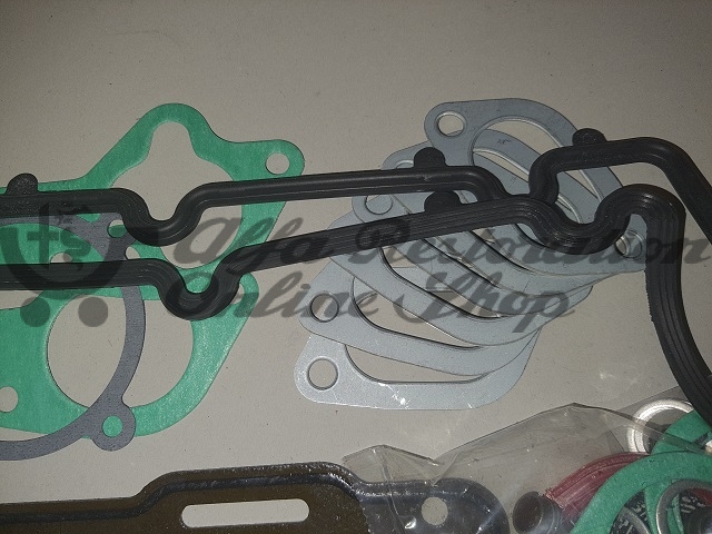 Alfa 147/156/166/GT/GTV/Spider 3.0/3.2 V6 24V Cylinder Head Overhaul Set