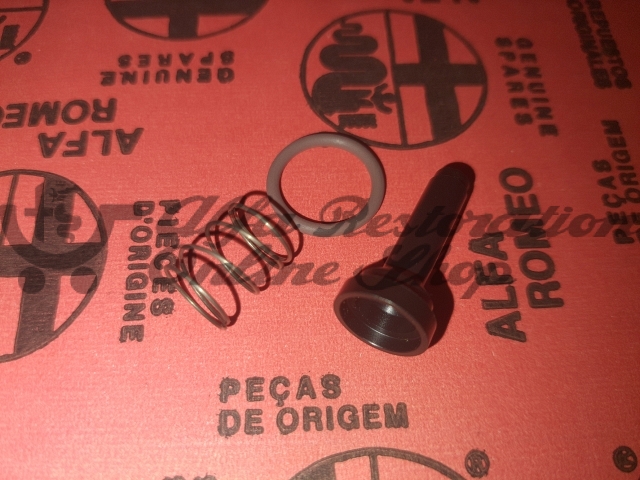 Alfa 145/146/156/147 TS Oil Breather Valve (Pin, Spring & O-ring)