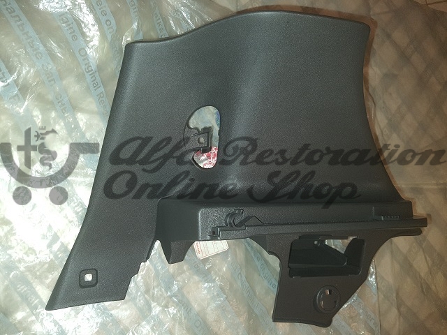 Alfa 147 C Pillar/Luggage Compartment Right Side Decorative Plastic Trim (5 Door Versions/Sport Kit)