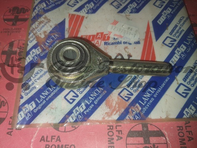 Alfa 164/GTV/Spider Rear Suspension Adjustable Inner Threaded Bush (Right Thread)