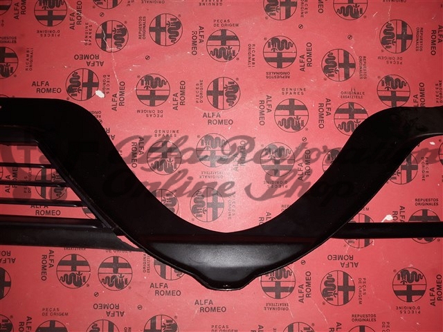 Alfa 164 Radiator Grille (Incomplete)