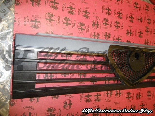 Alfa 33 905 Series Radiator Grille