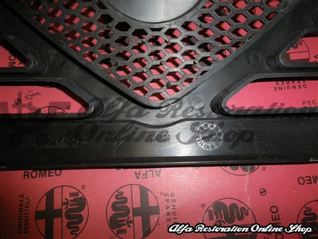 Alfa 33 905 Series Radiator Grille