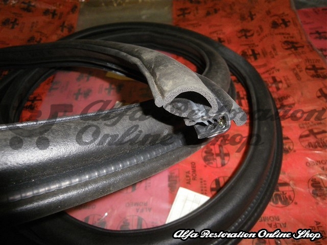 Alfa 155 Rear Right Door Seal