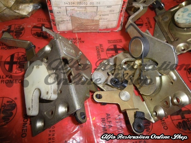 Alfa 33 Rear Left Door Locking Mechanism
