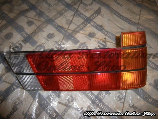 Alfa 75 Yellow/Amber Rear Lights (Right Side)