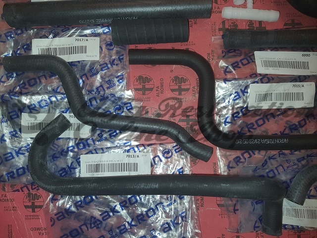 Alfa 33 907 Series 8V/Twin Carbs Cooling Hoses Set