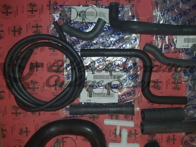Alfa 33 907 Series 8V/Twin Carbs Cooling Hoses Set with Hose Clamps